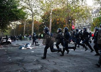France to Deploy Massive Police Force Ahead of Weekend Protests