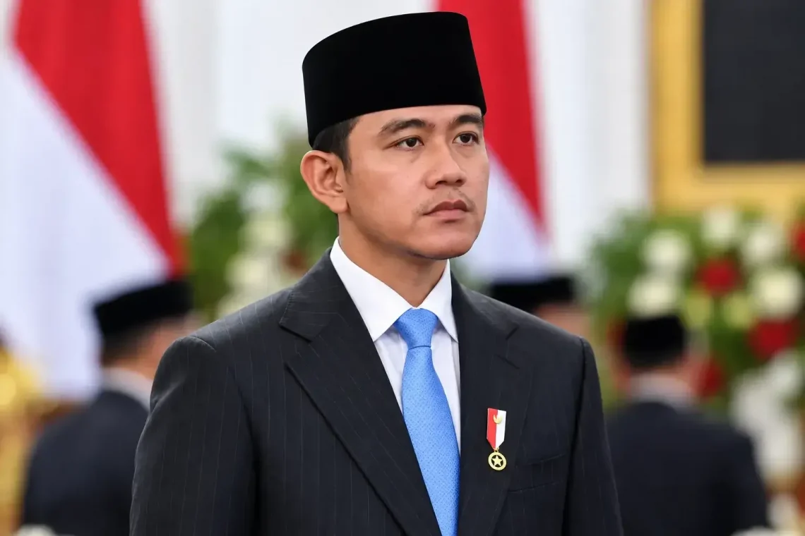 Jokowi Alleges Political Motives Behind Renewed Questions Over Gibran’s Diploma