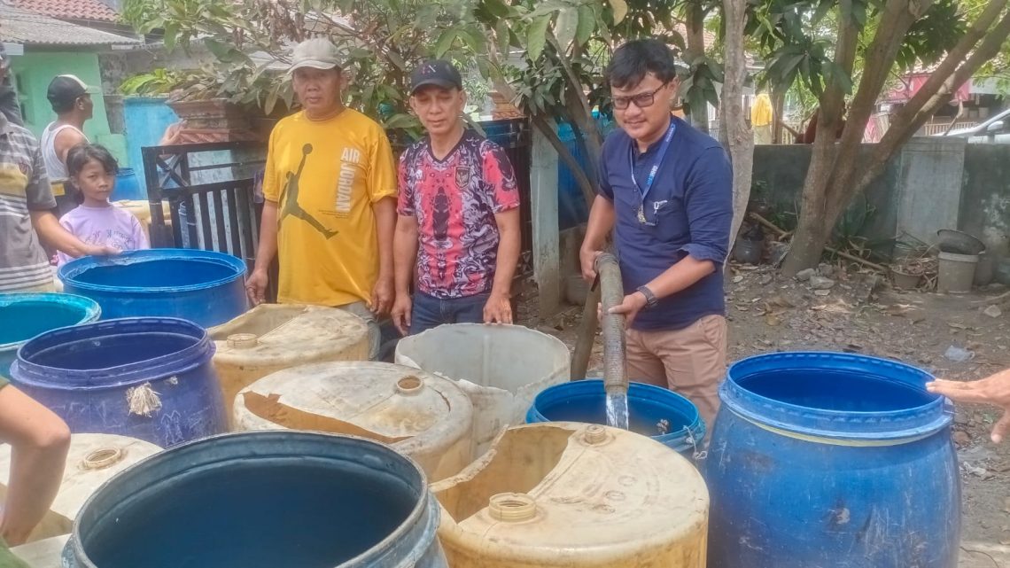 A CSR program in the form of clean water distribution.