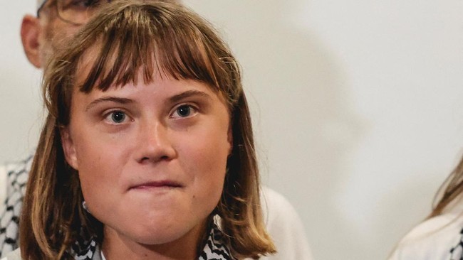 Greta Thunberg Warns Indonesia’s Forest Fire Crisis Is Far From Over