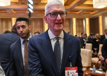 Tim Cook Visits China After Leaving Apple CEO Role, Discusses Business Expansion