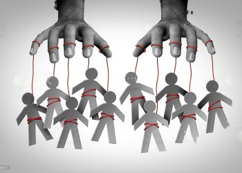 Being Gaslighted? Here Are 7 Responses to Set Boundaries