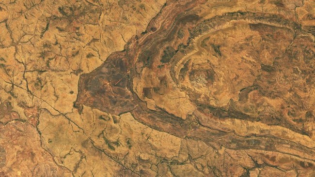 Photo: NASA Earth Observatory/Michala Garrison