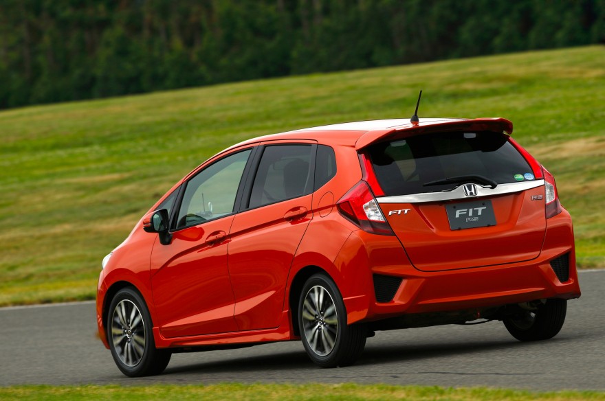 2015-Honda-Fit-RS (2)