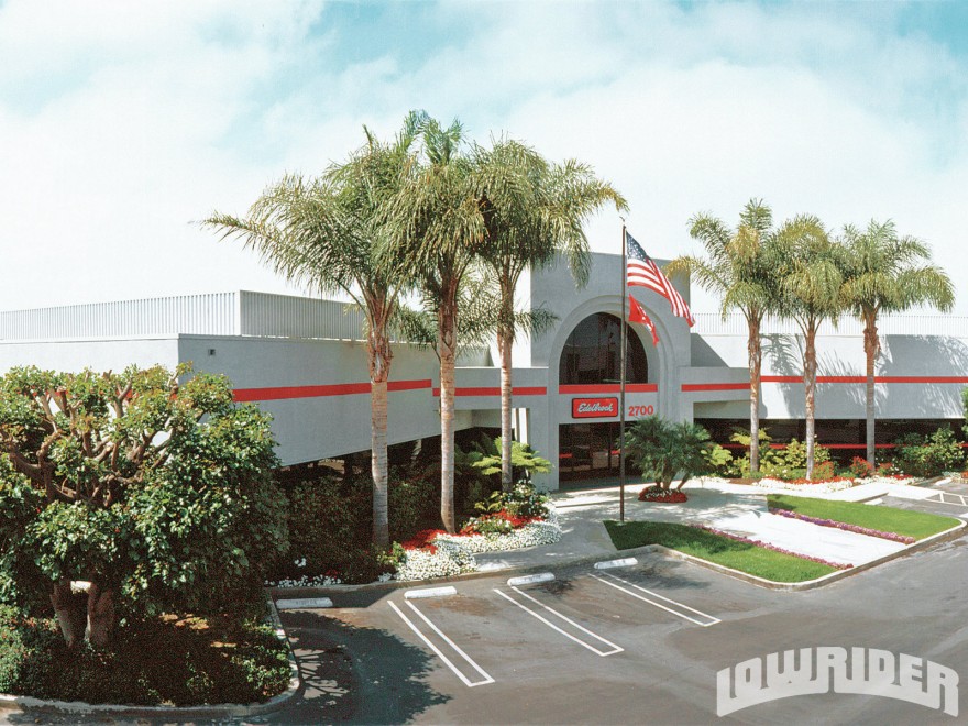 TUNER EDELBROCK 4