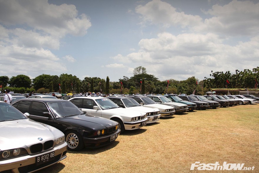 RATUSAN BMW HADIRI INDONESIAN BIMMERFEST 2013 DI PRAMBANAN,YOGYAKARTA 3