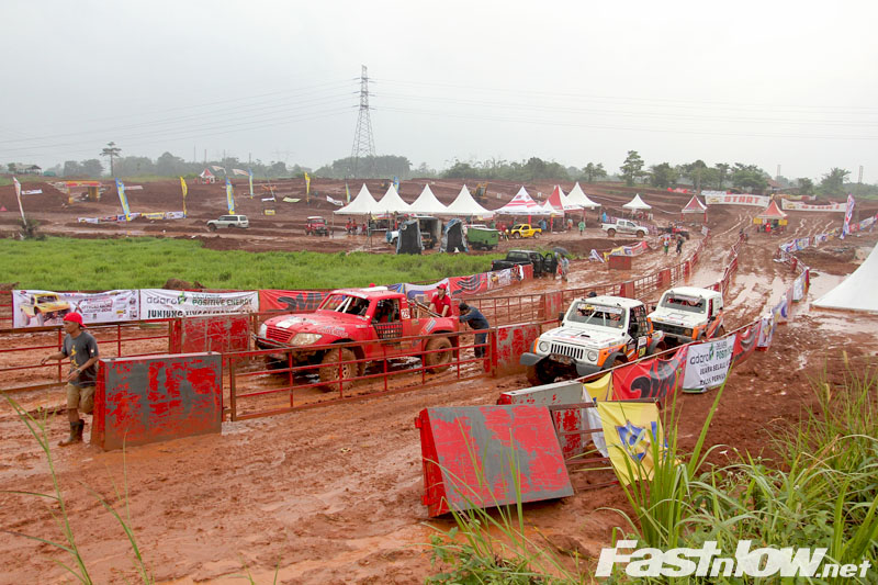 13 speed offroad kondisi hujan 2