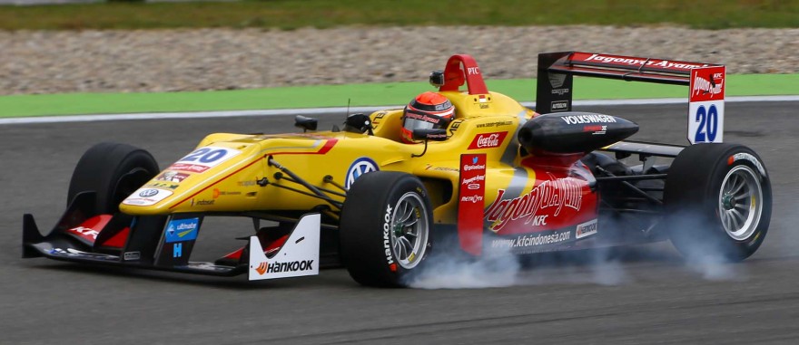 F3 Europe Rd 2 Hockenheim - Sean Gelael Action 1