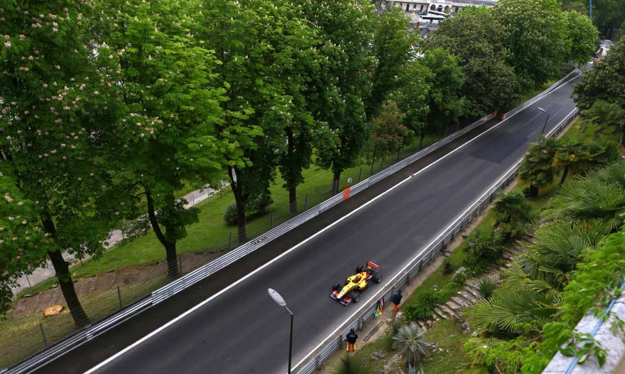 F3 Europe Rd 3 Pau - Street Race 2