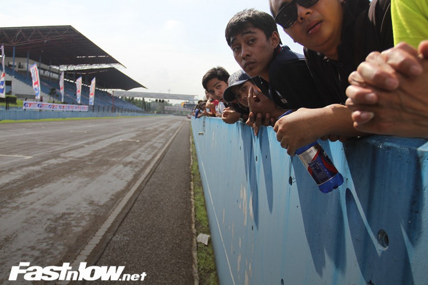 ISSOM 2014 super touring Lupromax, GTradial, Luminox, prestone, Fastnlow result pemenang, TTI, sentul