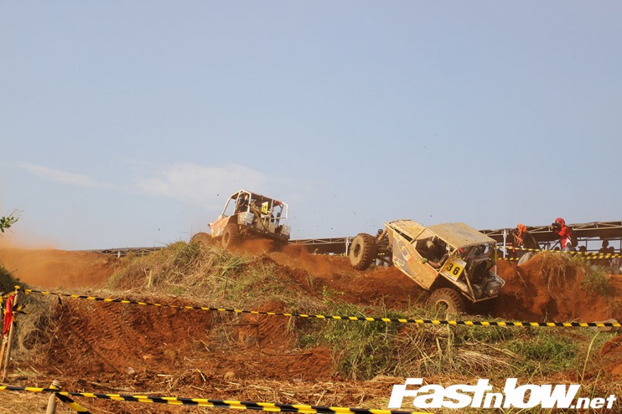 LUPROMAX Indonesia eXtreme Offroad Adventure, UTV Club, GTradial, lupromax oil, SMN, fastnlow, jeep, toyota, xj, prestone, luminox. (GTradial tim) copy