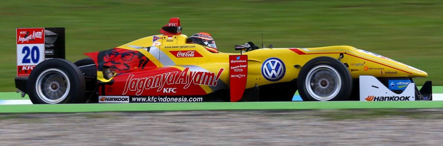 Sean Gelael & Car 2