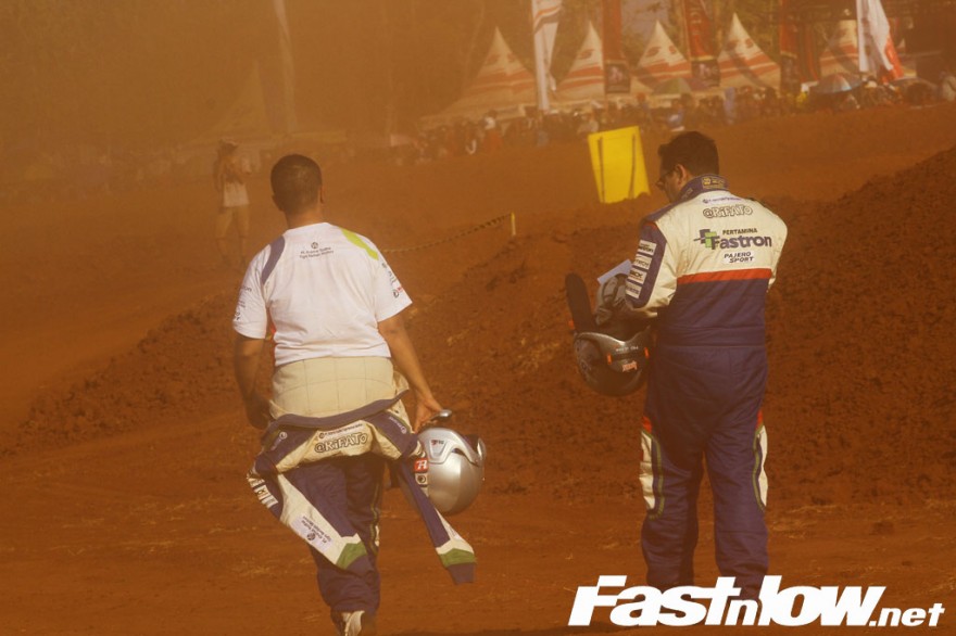 Indonesia extreme Offroad Racing Tuban SMN GT radial Lupromax Jhonlin UTV 14