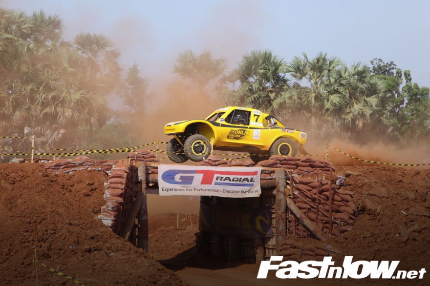 Indonesia extreme Offroad Racing Tuban SMN GT radial Lupromax Jhonlin UTV 7.1