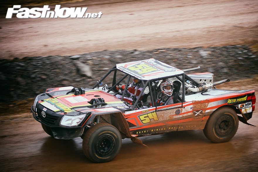 wahyu lamban batu licin  kalimantan speed offroad kejurnas IXOR 2015 race balapan 4x4 race