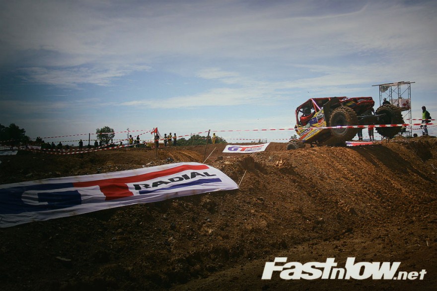 aan ZK  in action hardysland extream offroad batulicin kalimantan borneo 4x4 indonesia