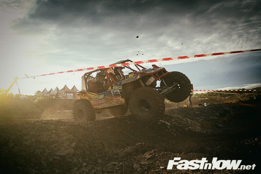 arif extreme offroad batulicin kalimantan 4x4 indonesia race