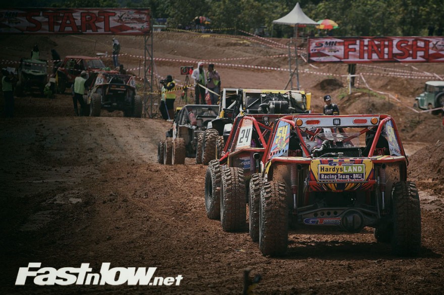 hardysland extream offroad batulicin kalimantan borneo 4x4 indonesia