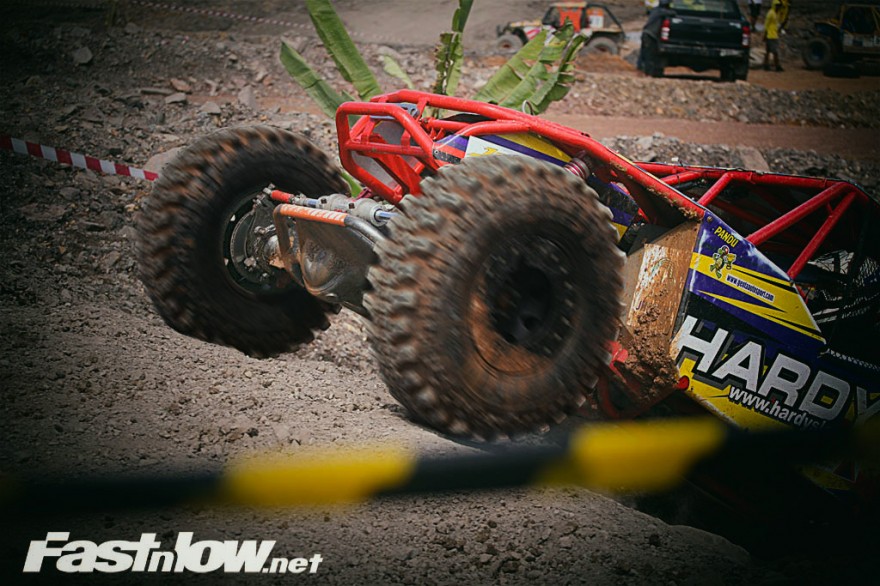 wahyu lamban 2  jatmiko extreme offroad batulicin kalimantan 4x4 indonesia race
