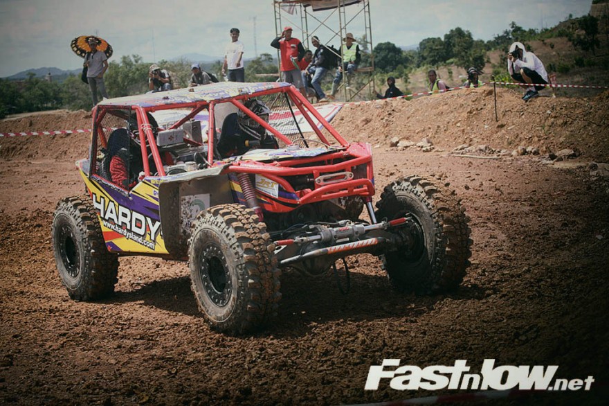 wahyu lamban jalantroubel  hardysland extream offroad  1  batulicin kalimantan borneo 4x4 indonesia