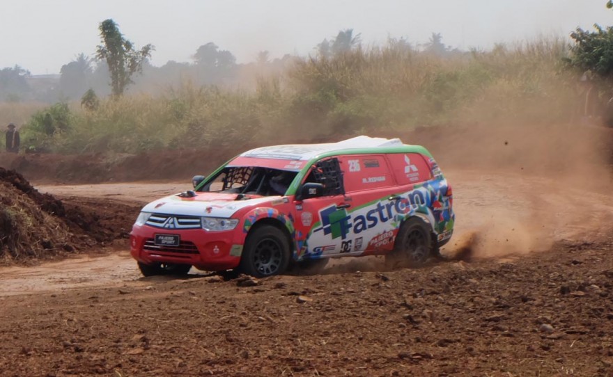 Fastron Ofroad Racing Team - Action1