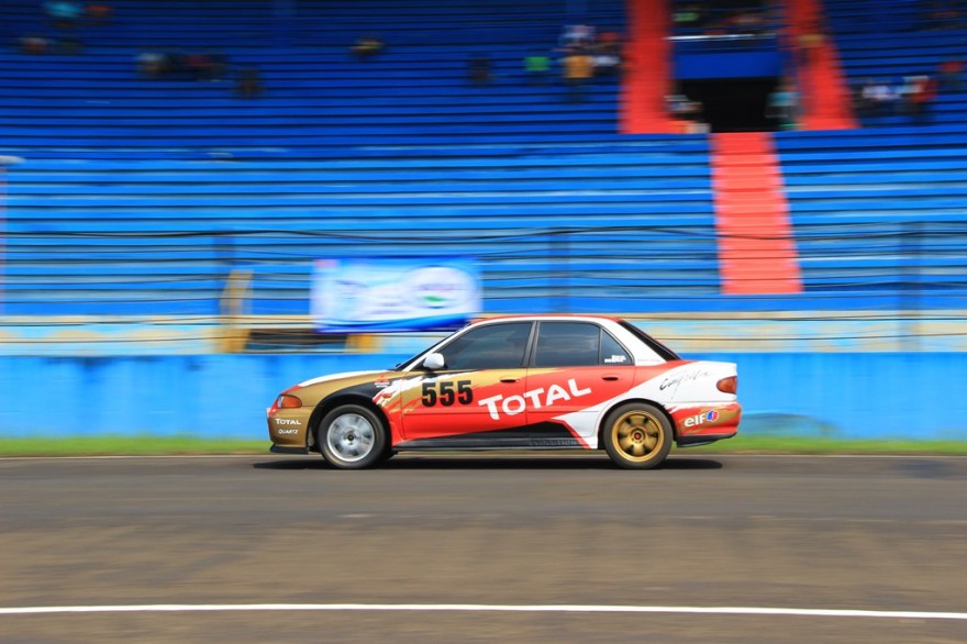 Umar Suhartono dragrace sentul total elf oil sentul 2015 1