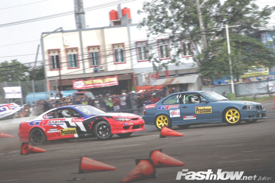 dug dug drift BSI Square drift Indonesian Drift Community GT Radial Kratingdaeng Total Oil Indonesia Prestone 3