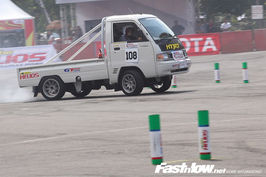dewi htjrt incs solo 2015