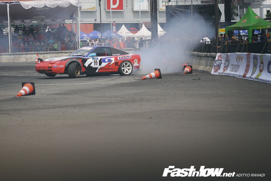 Drift war 2015 IIMS GT RADIAL fastnlow (9)