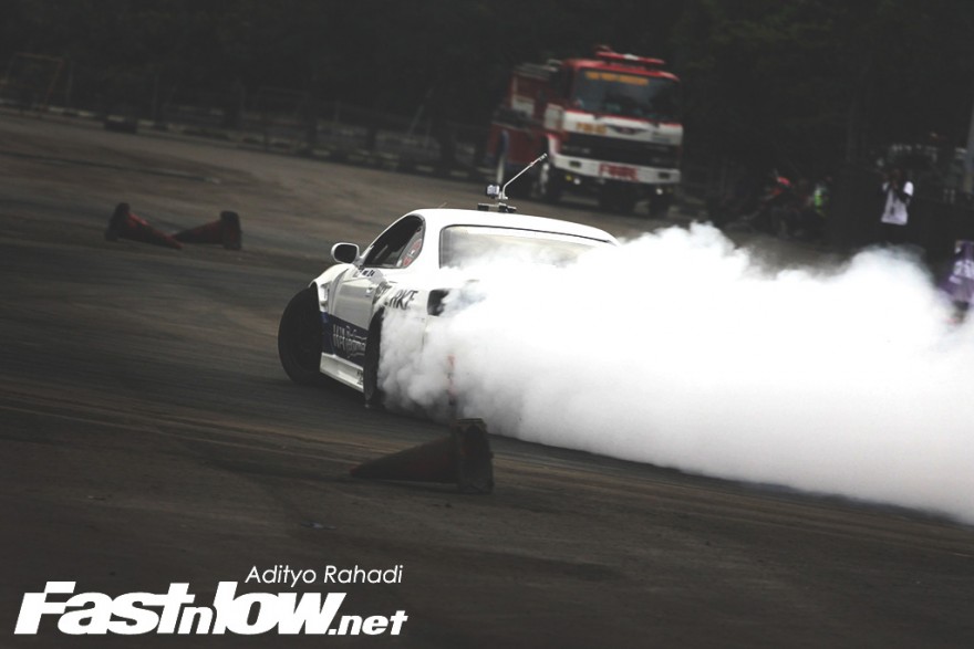 ADGP Indonesia first series jakarta kemayoran achilles gt radial drift ls 3 2jz nissan 14