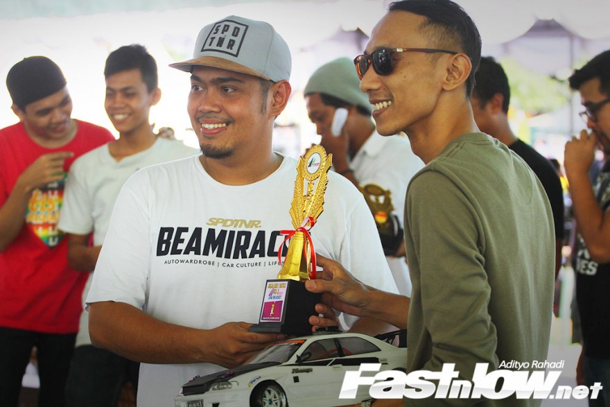 Car meet out HTJRT Yogyakarta Sindu park 17