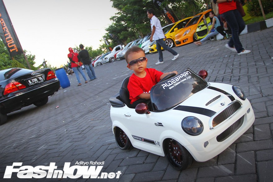 Car meet out HTJRT Yogyakarta Sindu park 36