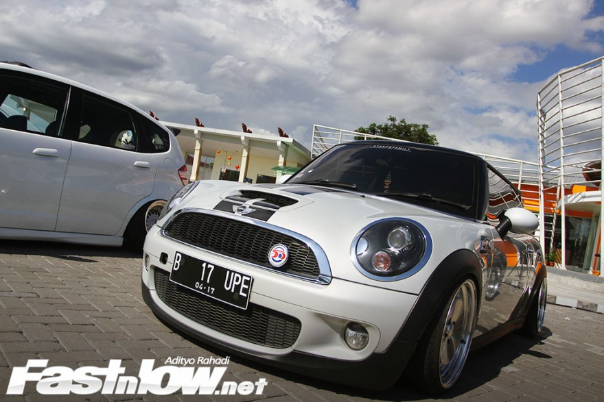 Car meet out HTJRT Yogyakarta Sindu park 4