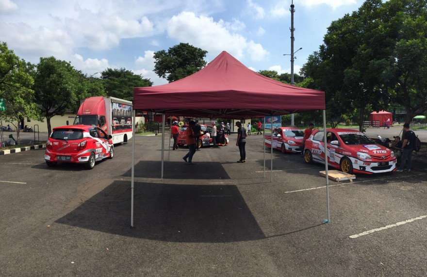 TTI TOYOTA GT RADIAL kejurnas slalom 2016 indonesia night city slalom 2016 2