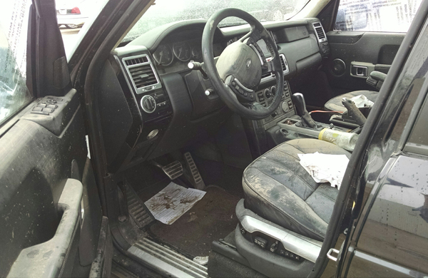 Cara Membersihkan Mobil Pasca Banjir 4