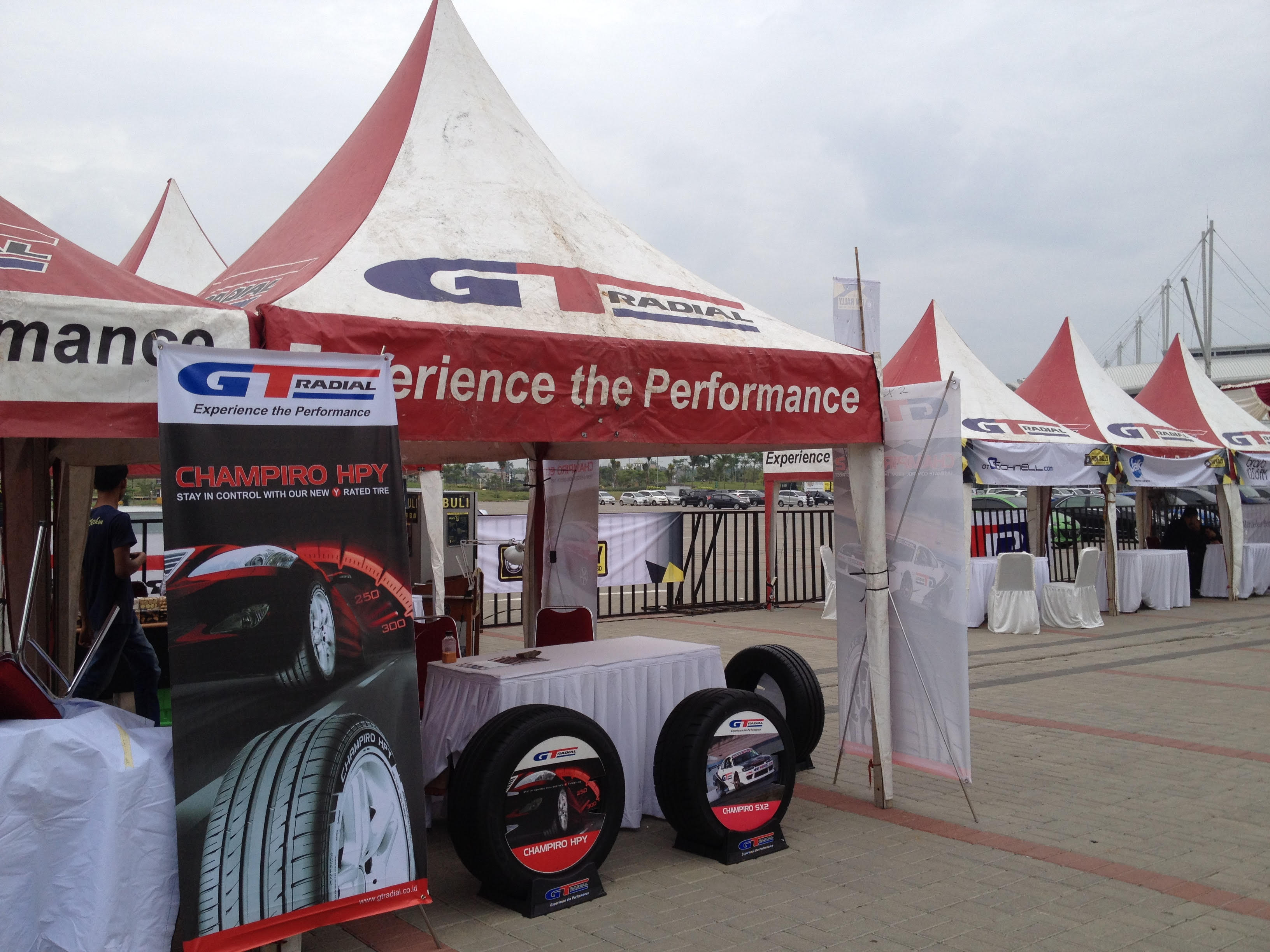 GT Radial mensponsori MB Club INA Fun Rally 03