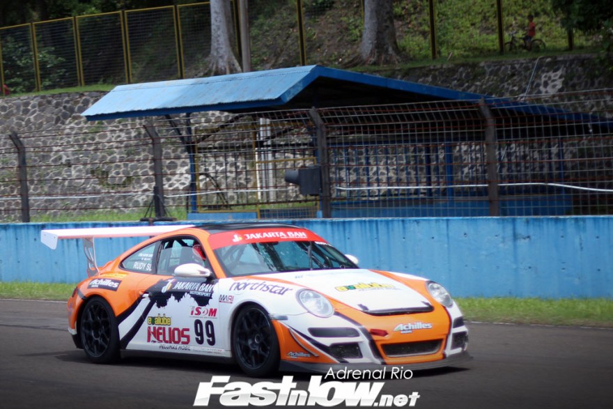 ISSOM 3 2016 Rudy SL sentul touring porsche 1