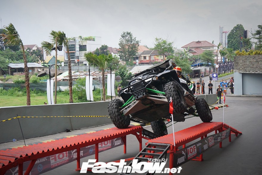 Urban Offroad puma fastnlow hartono mall GT Radial 20
