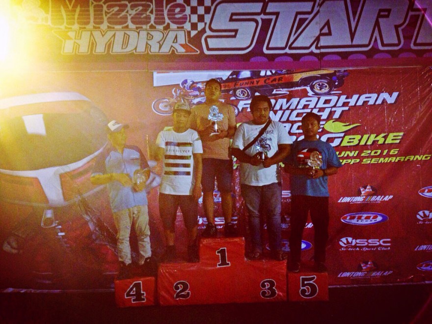 Ayopa drag race ramadan 8