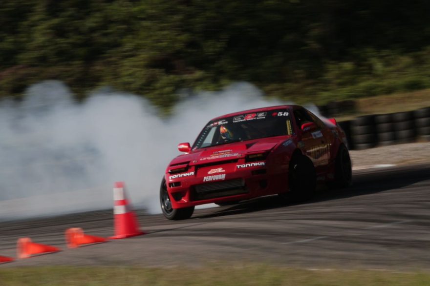 Akbar Rais Satu-satunya Drifter Indonesia - Tonka Drift King - Fastnlow.net