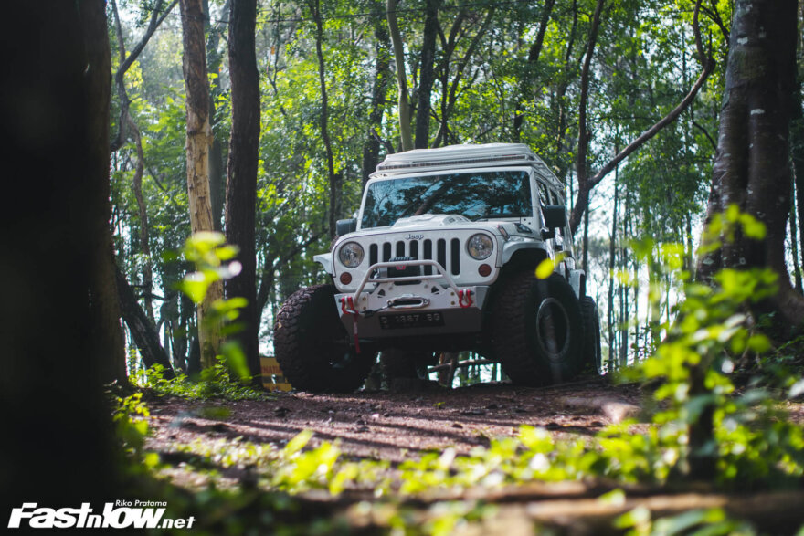 JEEP WRANGLER JK : Go Anywhere, Get Lost, Do Anything