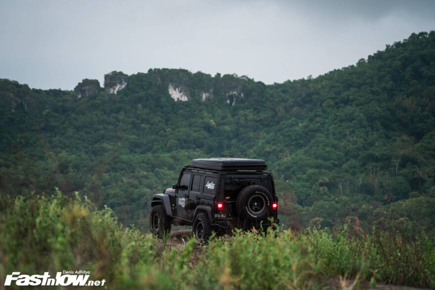 JEEP WRANGLER JK : Go Anywhere, Get Lost, Do Anything