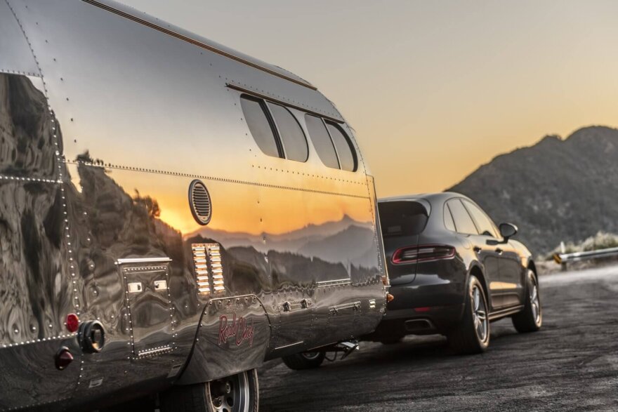 Trailer Bernilai Fantasis, Siap Road Trip Kemana Saja