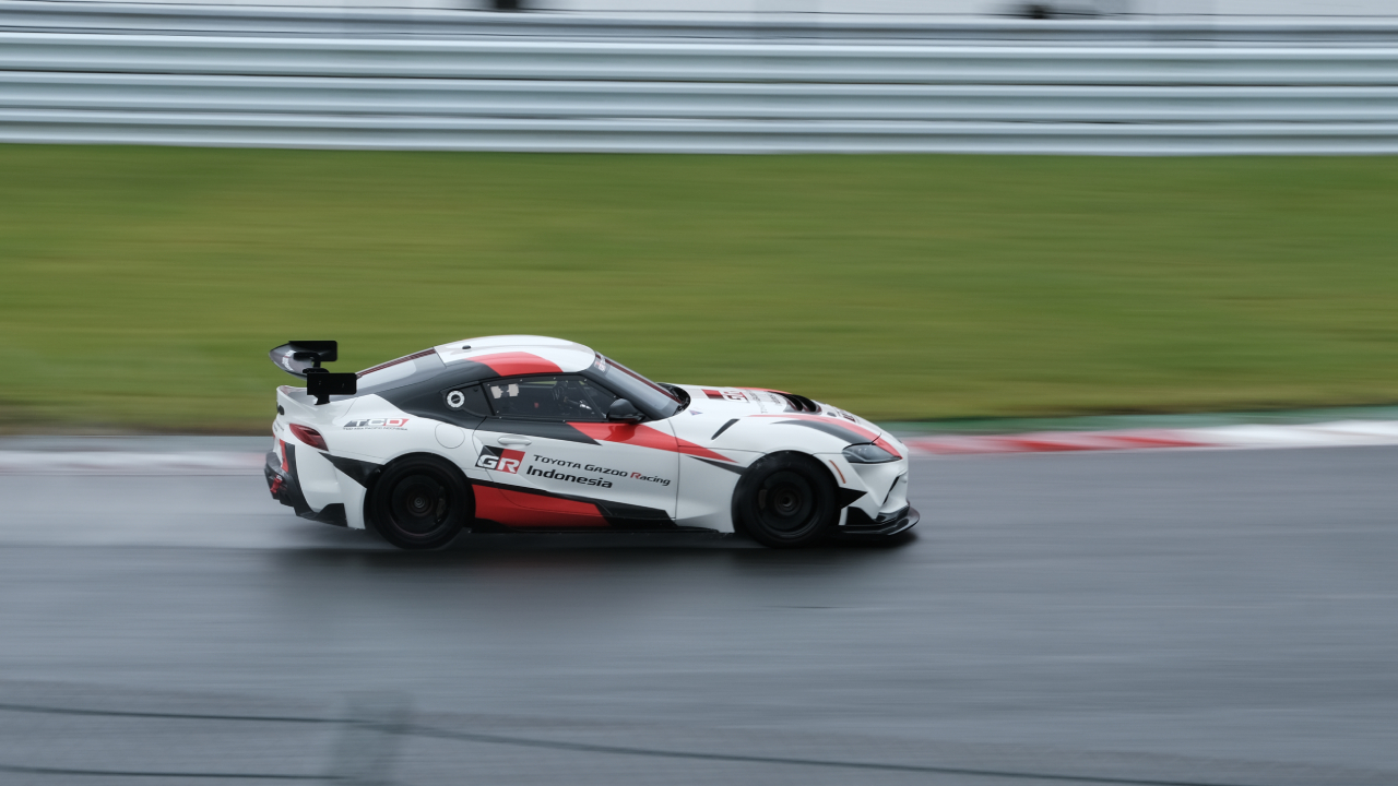 Toyota Gazoo Racing Indonesia lakoni debut balap GT 4 Asia