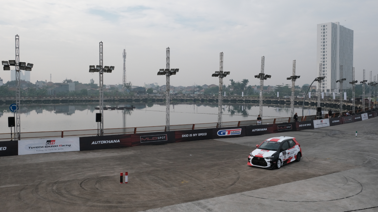 Toyota All New Agya resmi memulai debutnya di ajang balap nasional