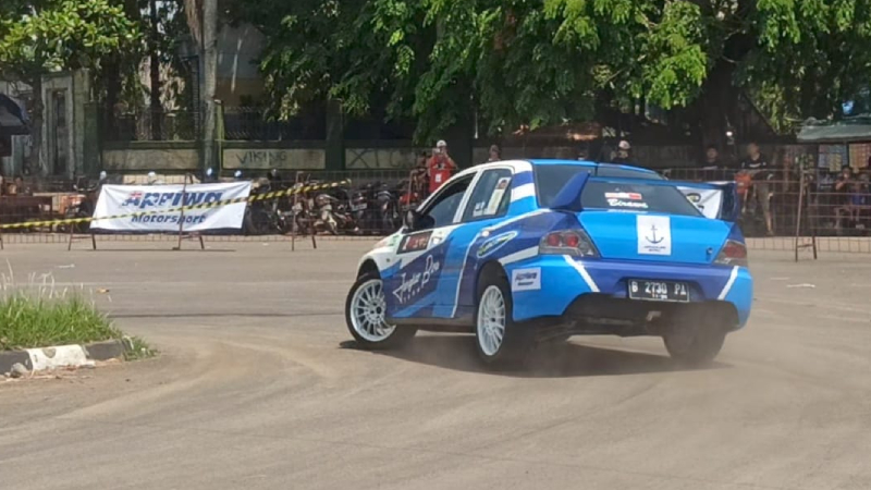 M Yassin Kosasih masih menggunakan Mitsubishi Lancer Evo IX