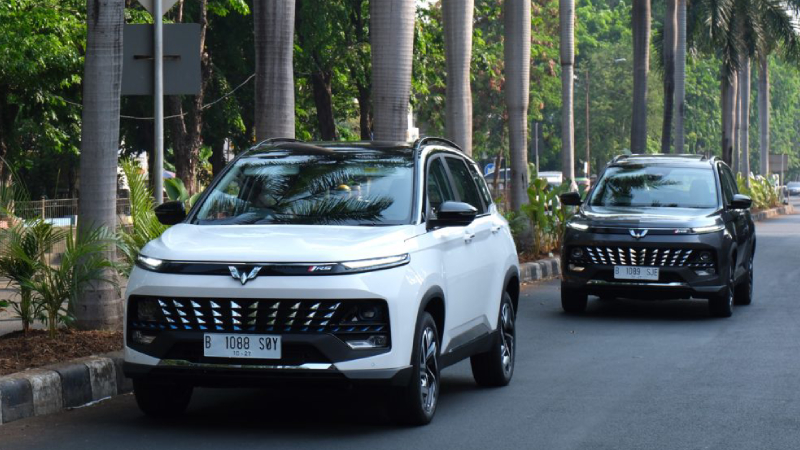 Wuling New Almaz RS Pro Hybrid