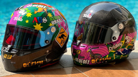 Glenn Nirwan sematkan livery special di helm balapnya jelang race TCR Australia di Queensland