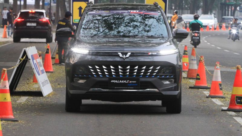 SUV Hybrid Wuling Motors seharga Rp400 jutaan