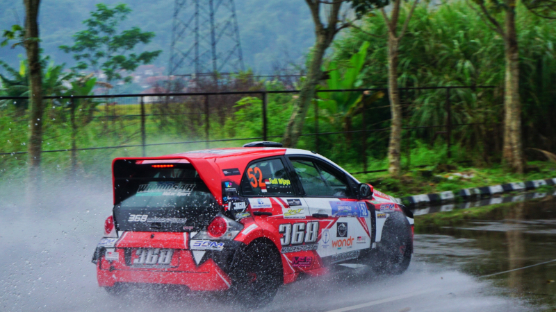 Honda Brio jadi andalan Fadil Wijaya
